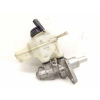 Главный тормозной цилиндр Volkswagen Jetta 1K2611301C