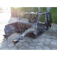 Mitsubishi pajero iii 99 - 06 четверть левый передняя отправка а 141