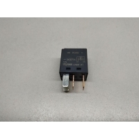 реле (прочие) Mitsubishi Carisma 1999 MB953382,V23075,TYCO-E1001-X1