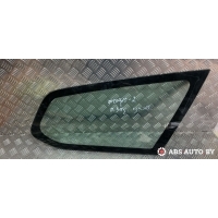 Стекло кузовное боковое правое Ford Focus 2 2006