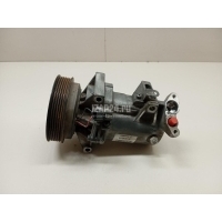 Компрессор кондиционера Renault Megane III (2009 - 2016) 8201025121