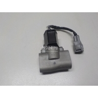 Клапан кондиционера Toyota RAV 4 2019 8869042090