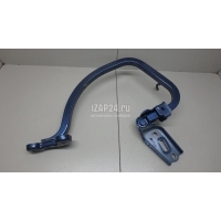 Петля крышки багажника VAG Jetta 2019 17A827302