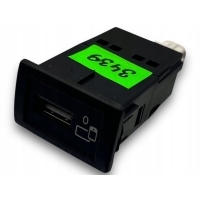 MERCEDES W213 PORT USB 2138203200 @M