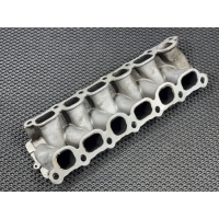 коллектор впускной Audi A8 D3/4E 2007 07C133206P,07C133204P