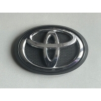 Решетка радиатора toyota hilux 75312 - 0k050 53127 - 0k120
