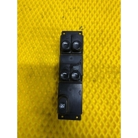 Блок управления стеклоподъемниками HYUNDAI SOLARIS 1 2013 936701R301