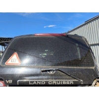 Стекло заднее Toyota Land Cruiser (100) 1998-2007 Внедорожник 2004 6813160432