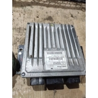 Блок управления двигателем Renault Megane 2 2004 8200399038