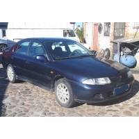 Mitsubishi carisma капот здоровая części