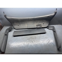 Обшивка крышки багажника Mazda 323 BA 1996