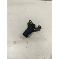 Бардачок Genesis GV70 2021 368302R500