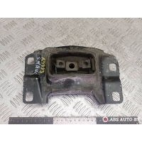 Подушка крепления двигателя Ford Focus 3 2013 3M517M121AE,3M517M121EA