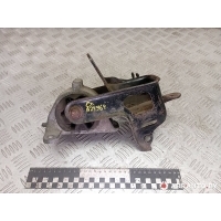 Кронштейн двигателя Dodge Caravan 4 2004 04861411AA,04861412AA