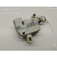 Активатор (привод) замка багажника Audi A6 C5 (1997-2005) 1999 3B0959681