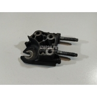 Кронштейн двигателя правый Ford Focus II (2005 - 2008) 1367040