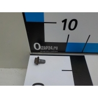 Болт GM Omega B (1994 - 2003) 11082101