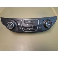блок управления печки/климат-контроля Chevrolet Malibu 9 2018 84105597