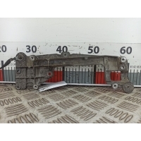 Кронштейн (крепление) радиатора Dodge Caliber (PM) (2006-2013) 2006 03G131159,03G131159