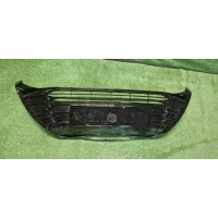 Решетка радиатора переднее решетка переднего toyota yaris iii 3 рестайлинг 53102 - 0d130 2017 -