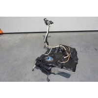 Volkswagen гольф viii 8 5h0 5d хэтчбек 1.5 tsi бачёк топлива насос