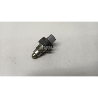 Датчик включения заднего хода Toyota Echo (1999 - 2005) 8421012040