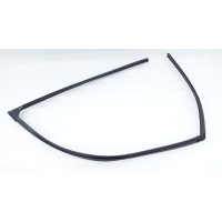 Уплотнитель стекла двери Geely Coolray SX11 2022 5079076200, 8890826953