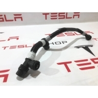 Патрубок радиатора Tesla Model 3 2019 1077577-00-E