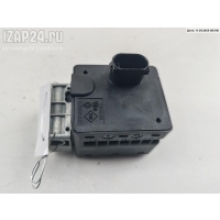 Блок управления Renault Megane II (2002-2008) 2008 8200604932
