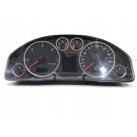 LICZNIK AUDI A6 C5 4Z7920930A 2.5 180KM 97 - 05 ZEGARY