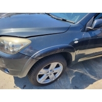 Toyota rav4 1e0 2006 - 2009r крыло левый переднего