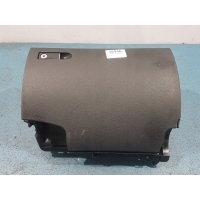 MERCEDES W204 SCHOWEK PASAŻERA A2046800091