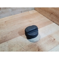 Uro parts 1h0201553b крышка wlewu топлива