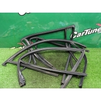 Уплотнители стекол BMW X1 E84 2011 51332990307