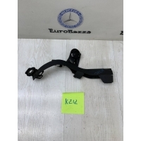 Фиксатор подкапотной проводки Mercedes W166 Mercedes W166 ML/GLE 2012> A1665460380
