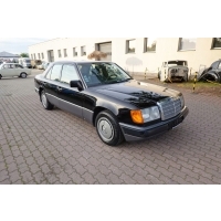 Мерседес 200d w124 , чёрный с hiszpanii , здоровый egzemplarz , просмотр