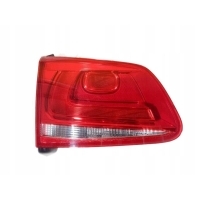 VW TOUAREG 7P LAMPA TYLNA LEWA W KLAPĘ 7P6945093A