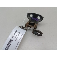 Петля двери передней левой нижняя Toyota Camry V30 (2001 - 2006) 6874033021
