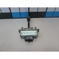 Ограничитель двери Toyota Camry V30 (2001 - 2006) 68620YC020