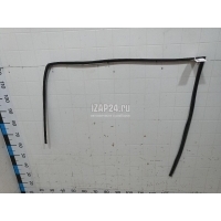 Уплотнитель стекла двери Toyota Camry V30 (2001 - 2006) 6815133062