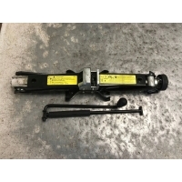 LEWAREK PODNOŚNIK AUDI A4 B8 LIFT 8K0011031G