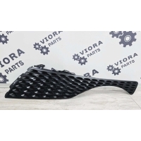 Решетка радиатора Nissan Juke YF15 2012 620751KA6A, 620701KA6A