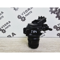 Моторчик бачка омывателя Mazda CX-5 KE 2012 BBP167482, 8603109210