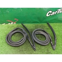 Уплотнители дверей Mercedes-Benz CLK W208 2000 A2087271730