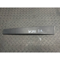 Накладка двери задняя Mercedes C/W202 1993-2001 A2026902087