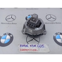 подушка крепления двигателя правая BMW X5 M 2021 8089822