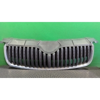 Решетка радиатора Skoda Fabia 2 2008 5J0 853 668 A