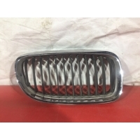 Решетка радиатора BMW 3-series E90 / E91 51137201968