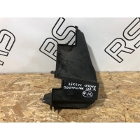 Подкрылок Lexus CT200H 1 5822776010