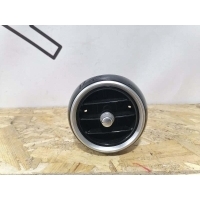 Дефлектор воздушный Mercedes-Benz C-Class w205 A2058301100